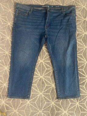 Amazon Essentials Men's Dark Blue  Jeans